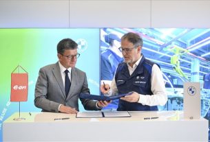 A solar park is being built on the premises of the BMW car factory in Debrecen