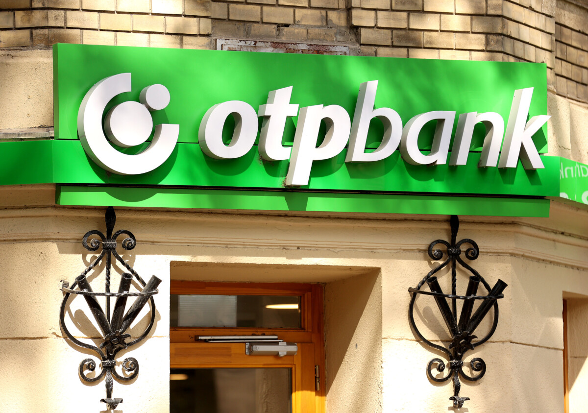 bank, OTP bank, kamat, pénz, hitel