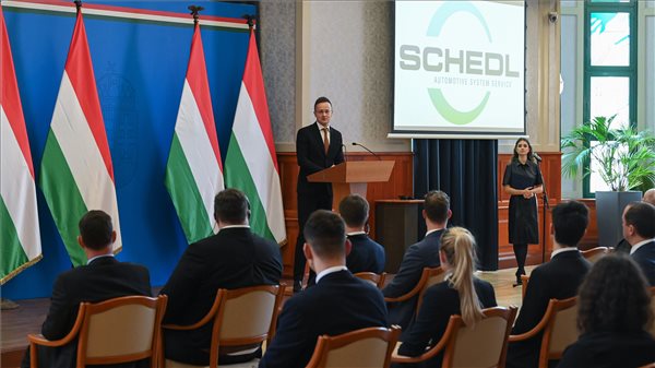 Minister of Foreign Affairs and Trade Péter Szijjártó gives a speech at the press conference announcing Schedl's investment in the ministry on March 22, 2024. 160 new jobs will be created in Debrecen and Kecskemét as a result of the HUF 40 billion investment by the German automotive company. MTI/Zoltán Máthé